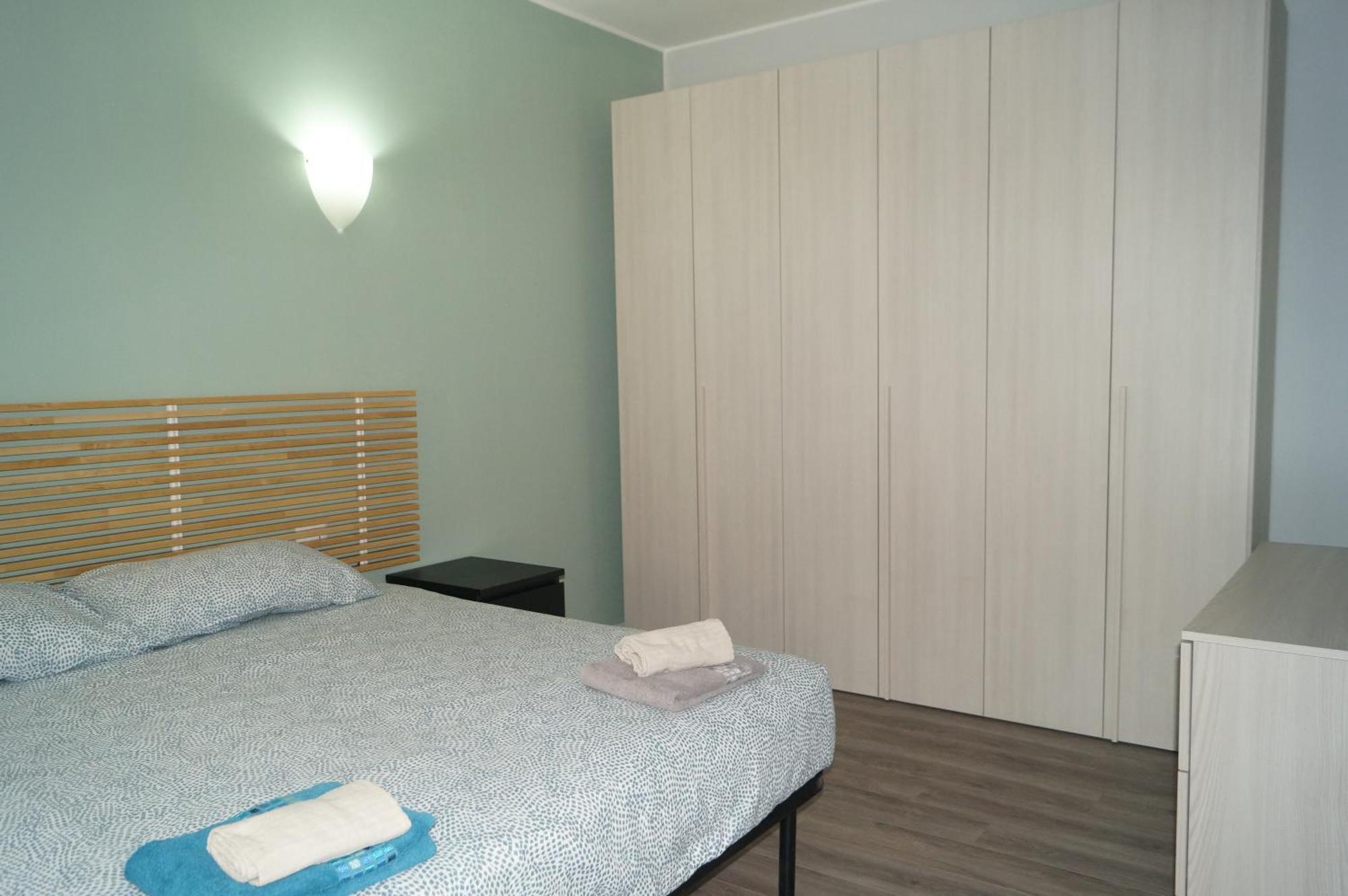 House Navigli-Life Apartment Milan Exterior photo