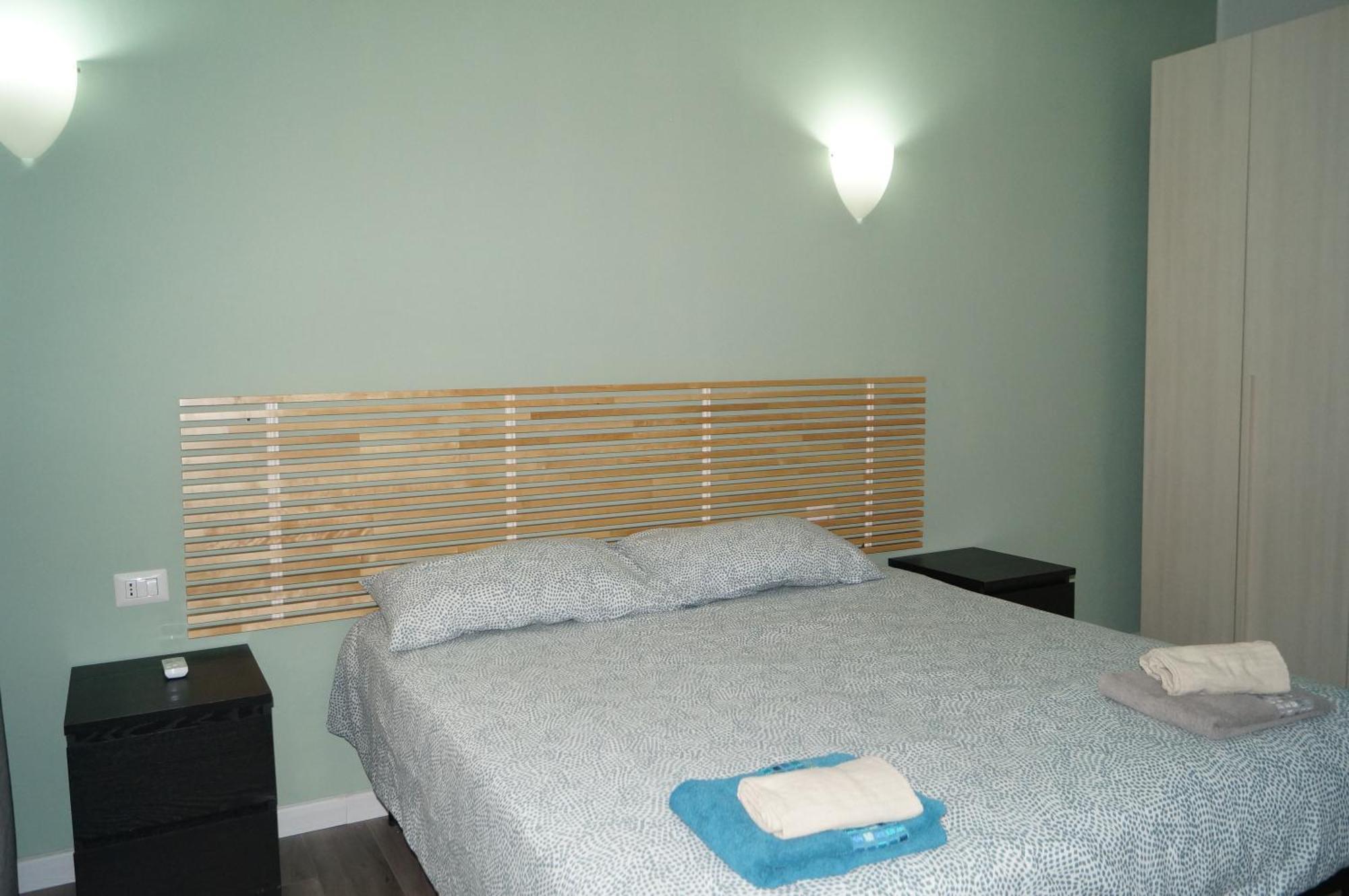House Navigli-Life Apartment Milan Exterior photo